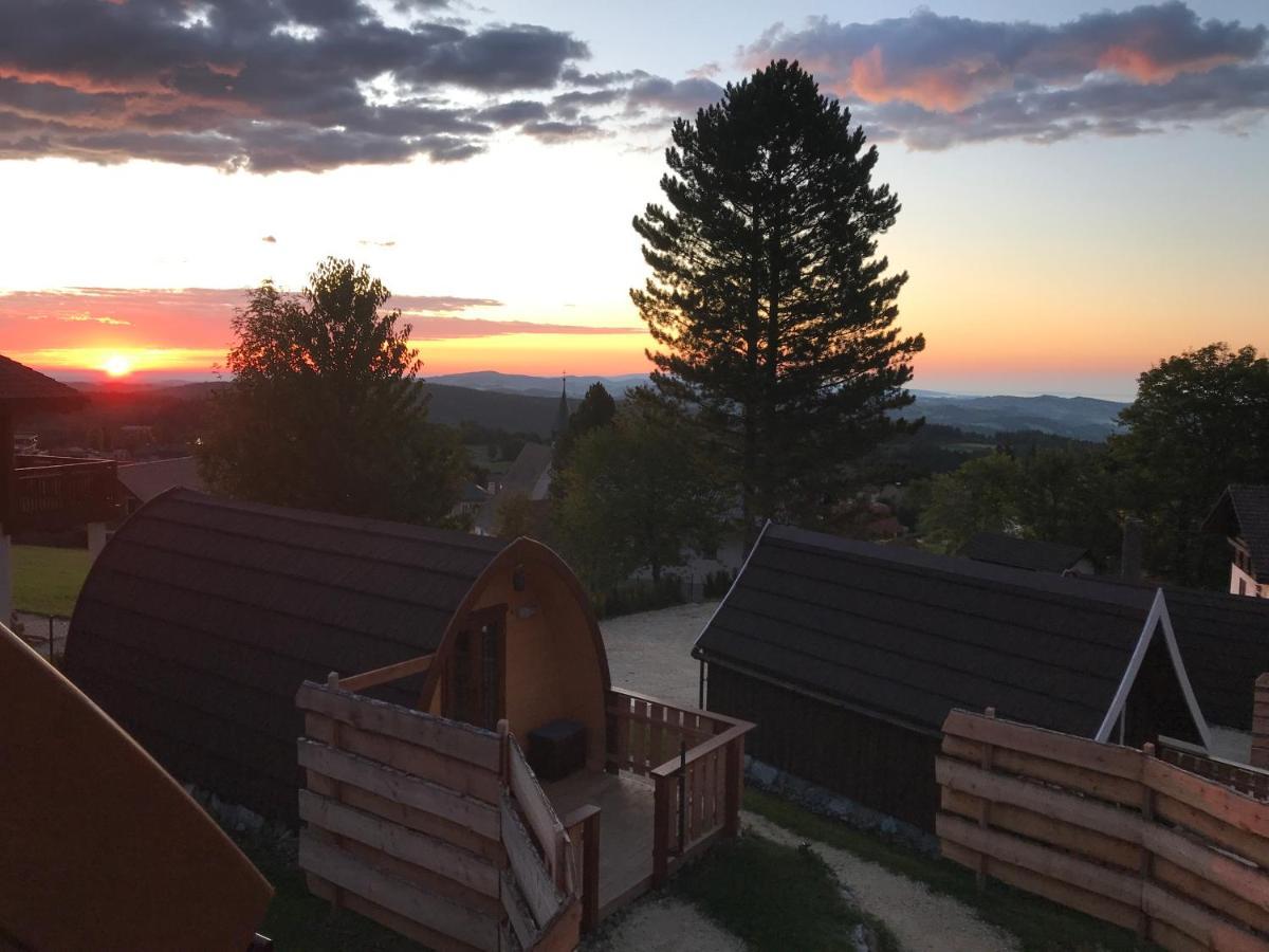 Glamping Park Hotel Moenichkirchen Luaran gambar